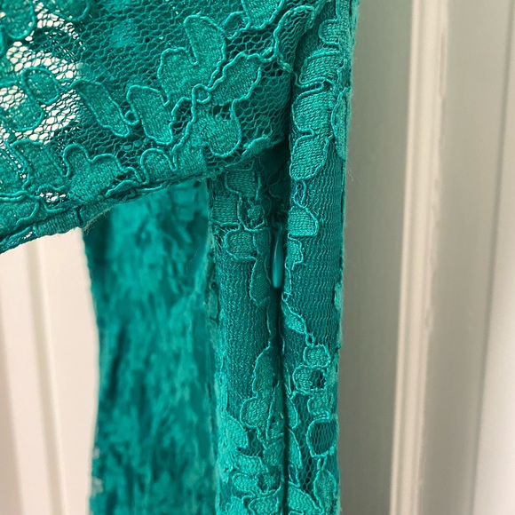 NSR green lace midi dress - Picture 3 of 4